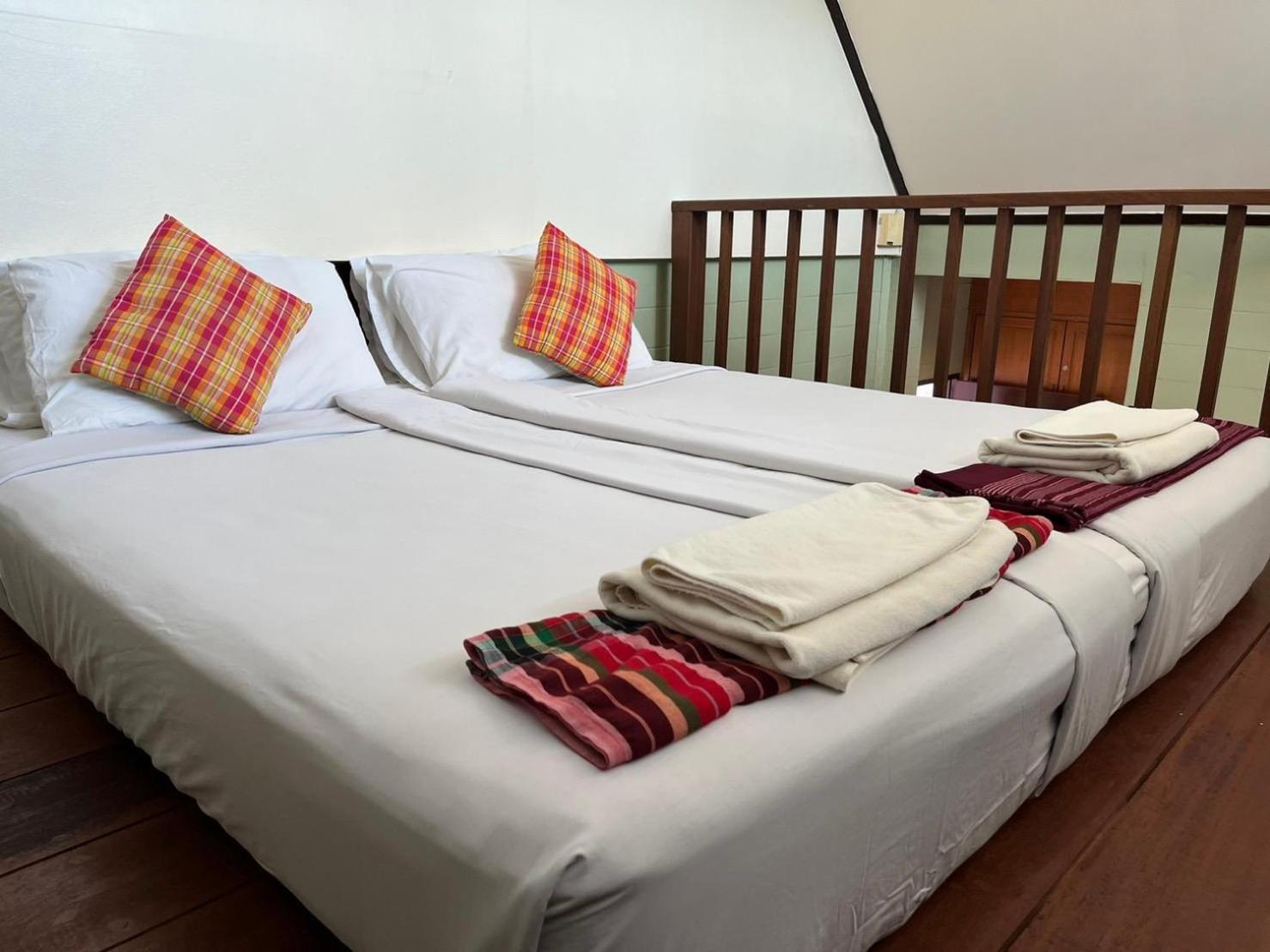 Thanicha Resort Amphawa Samut Songkhram Chambre photo